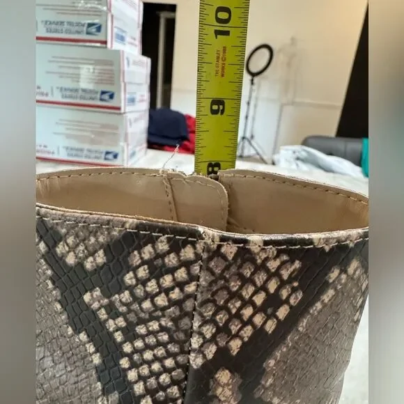 Steve Madden Pixie Natural Snake Print Block Heel Ankle Boot Bootie Size 7.5 - Picture 12 of 12